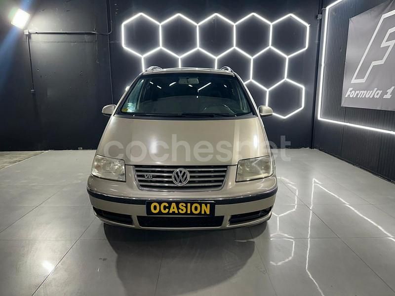 Usado VW Sharan Advance 204 CV (150 kW) 2006 Beige Monovolumen