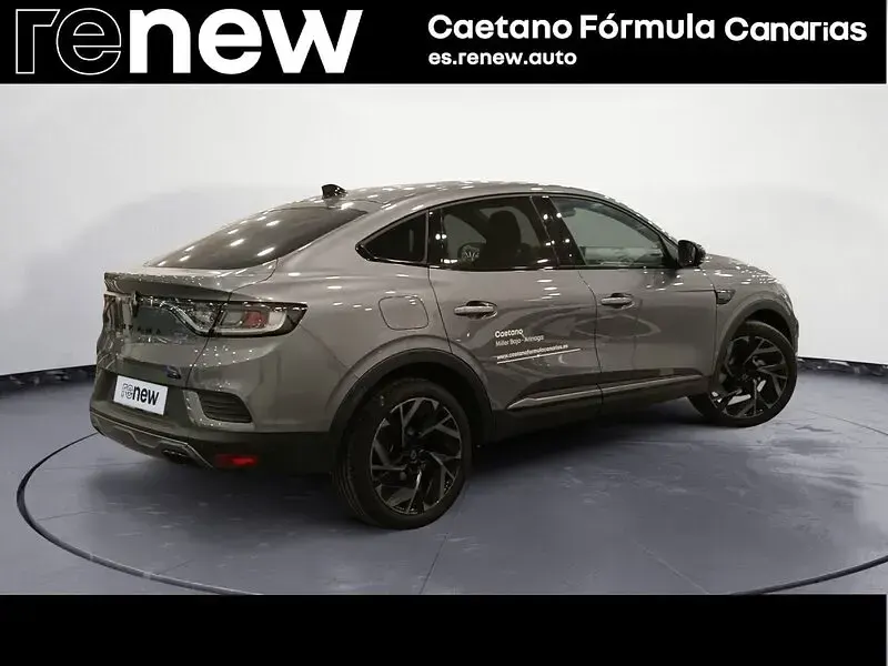 Usado Renault Arkana Esprit Alpine 94 CV (69 kW) 2026 Gris SUV
