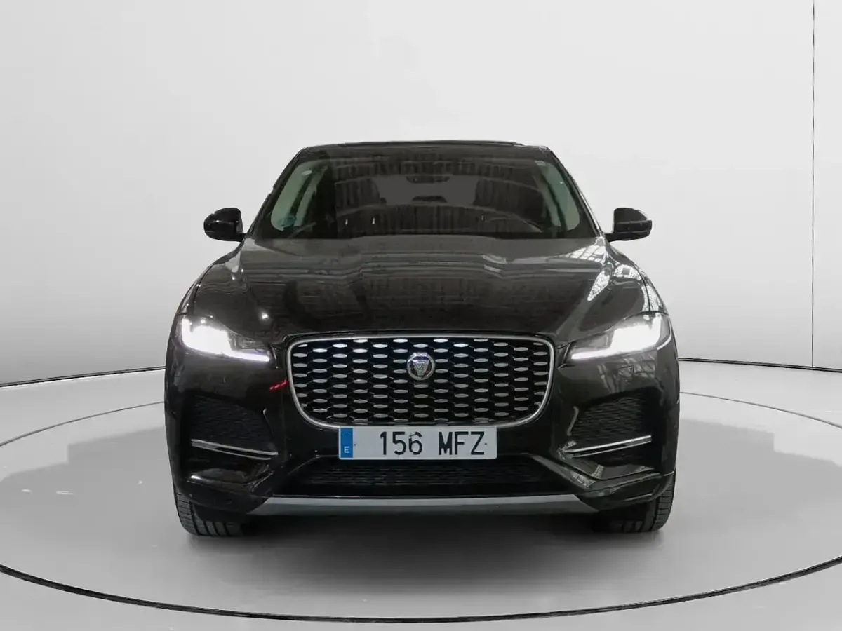 Usado Jaguar F-Pace SE 204 CV (150 kW) 2023 Negro SUV