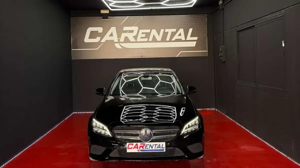 Usado Mercedes C200 150 CV (110 kW) 2018 Negro Berlina