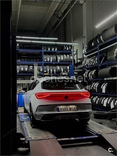 Usado Cupra Leon 150 CV (110 kW) 2024 Blanco Berlina