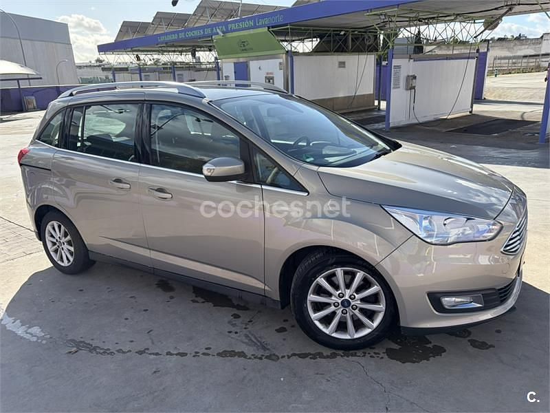 Beige Usado 2016 Ford Grand C-Max Titanium Monovolumen | 10.800 € (Buen precio) - Imagen 1/4