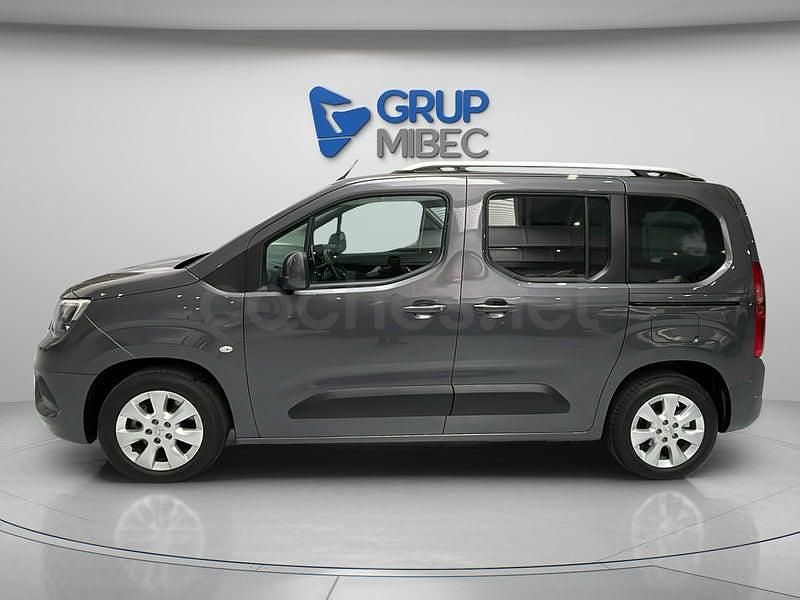 Usado Opel Combo Life Selective 131 CV (96 kW) 2019 Gris / plata Monovolumen