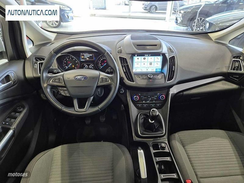 Usado Ford Grand C-Max Titanium 125 CV (91 kW) 2017 Blanco Monovolumen