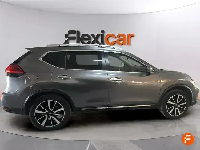 Usado Nissan X-Trail Tekna 160 CV (117 kW) 2020 Gris SUV