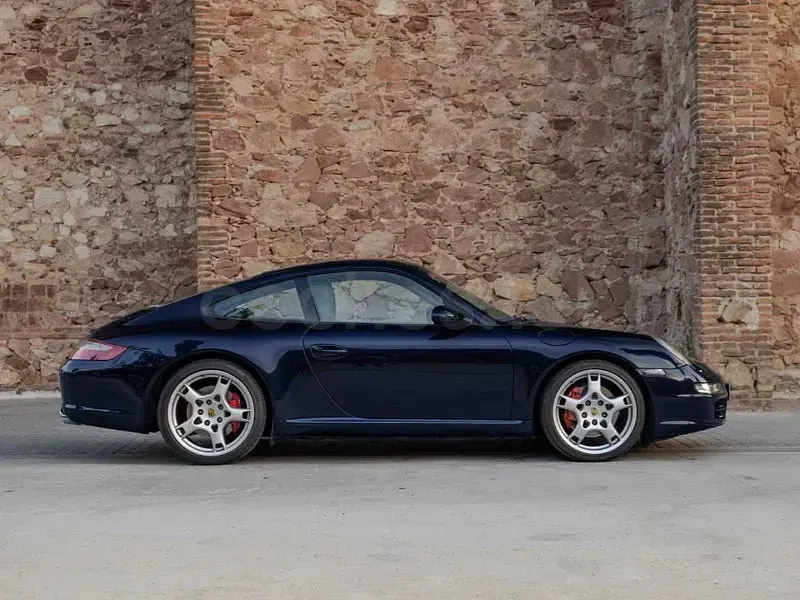 Usado Porsche 911 Carrera S 355 CV (261 kW) 2005 Azul Coupe