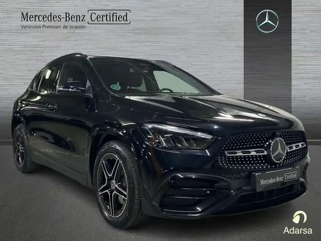 Usado Mercedes GLA200 150 CV (110 kW) 2025 SUV