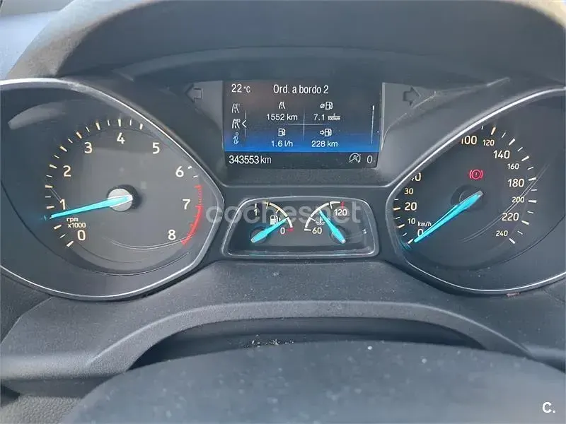Usado Ford Kuga ST-Line 150 CV (110 kW) 2018 Negro SUV