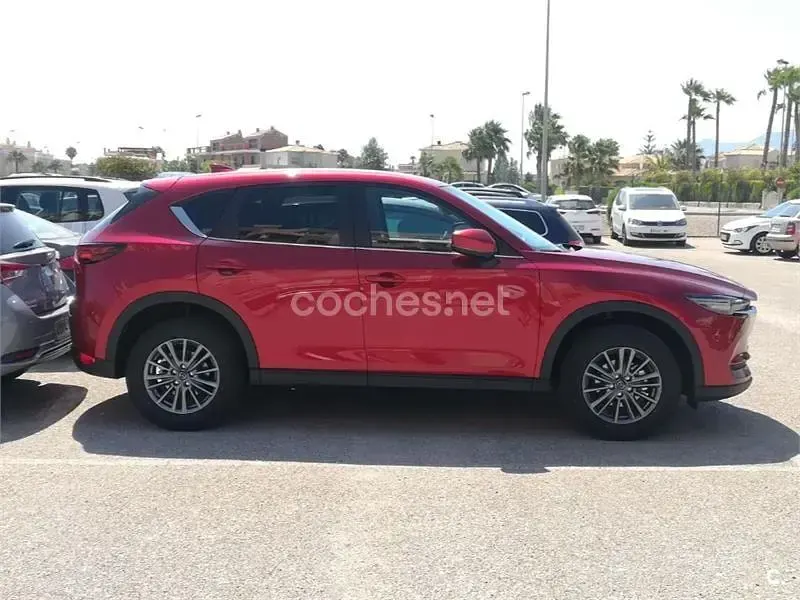 Usado Mazda CX-5 150 CV (110 kW) 2018 Rojo SUV