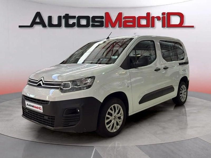 Usado Citroën Berlingo Live 102 CV (75 kW) 2023 Blanco Monovolumen