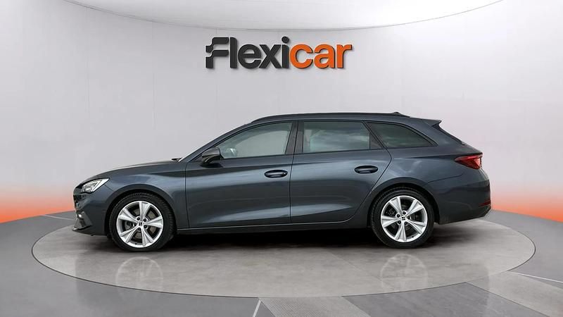 Usado Seat Leon FR 150 CV (110 kW) 2020 Azul Berlina