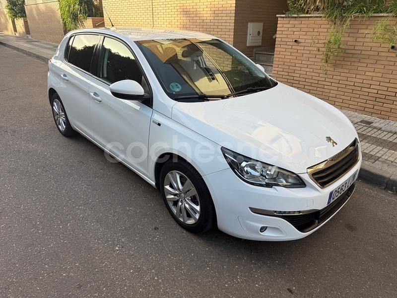 Blanco Usado 2020 Peugeot 308 Allure Berlina | 11.500 € (Precio justo) - Imagen 1/4