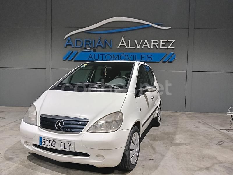 Usado Mercedes A140 Classic 82 CV (60 kW) 2004 Blanco Monovolumen