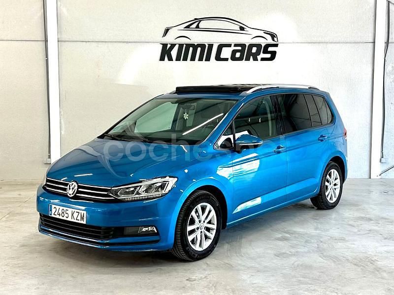 Usado VW Touran Business 115 CV (84 kW) 2019 Azul Monovolumen