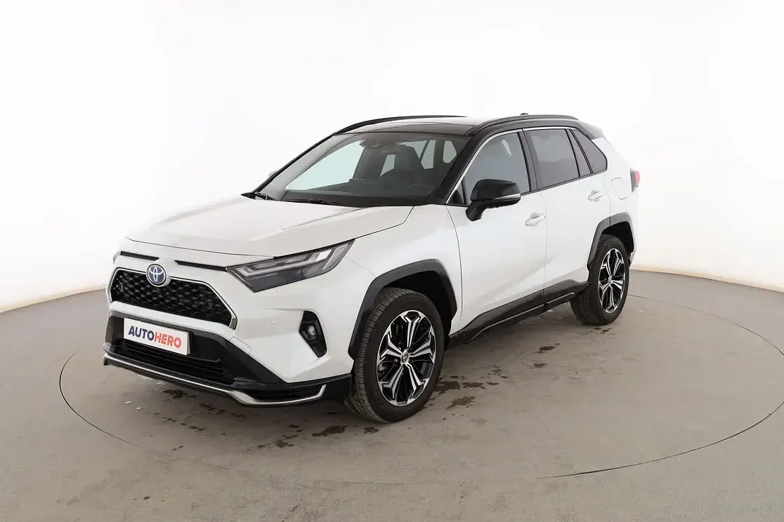 Usado Toyota RAV4 Hybrid Plus 306 CV (225 kW) 2025 SUV