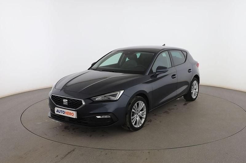 Gris Usado 2021 Seat Leon Style Utilitario | 19.499 € (Precio justo) - Imagen 1/3