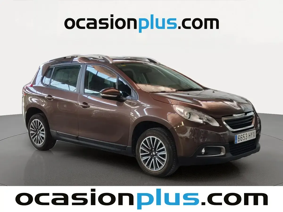 Usado Peugeot 2008 Active 92 CV (67 kW) 2014 Marrón SUV