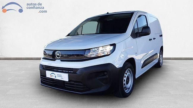 Blanco Nuevo 2025 Opel Combo Berlina | 21.990 € (Buen precio) - Imagen 1/4