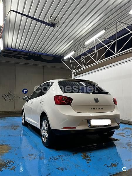Usado Seat Ibiza Style 105 CV (77 kW) 2010 Blanco Berlina