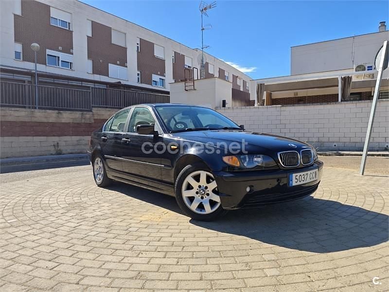 Usado BMW 318 143 CV (105 kW) 2002 Negro Berlina