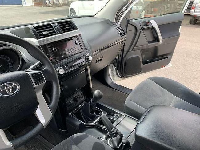 Usado Toyota Land Cruiser 177 CV (130 kW) 2017 Blanco SUV