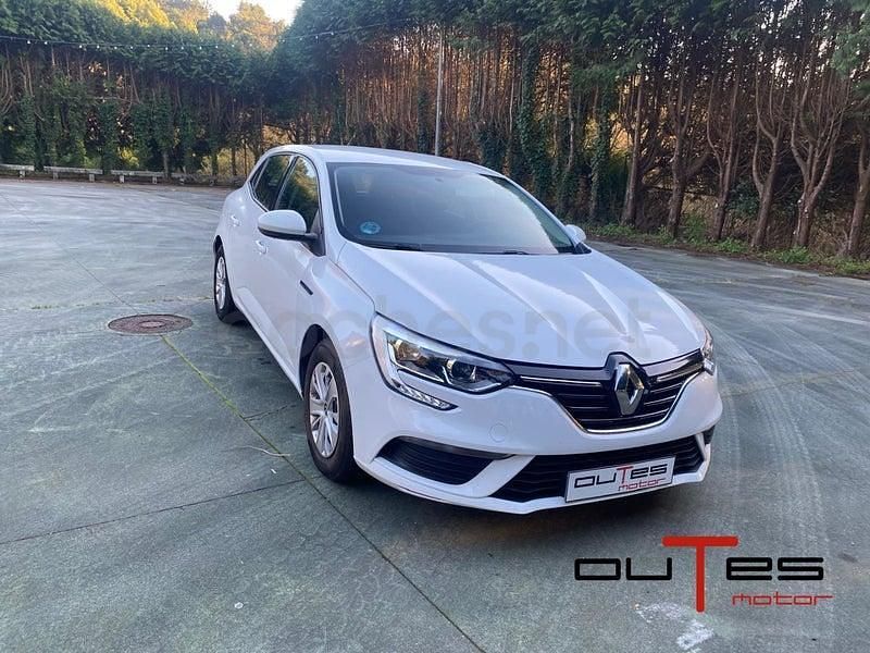Usado Renault Mégane IV Life 95 CV (69 kW) 2020 Blanco Berlina