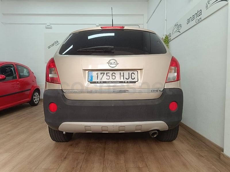 Usado Opel Antara Excellence 184 CV (135 kW) 2012 Beige SUV