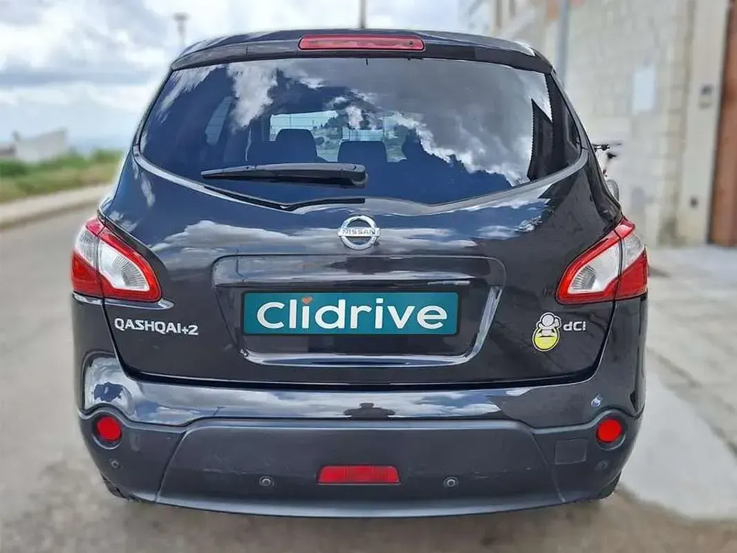 Usado Nissan Qashqai Acenta 110 CV (80 kW) 2013 Negro SUV