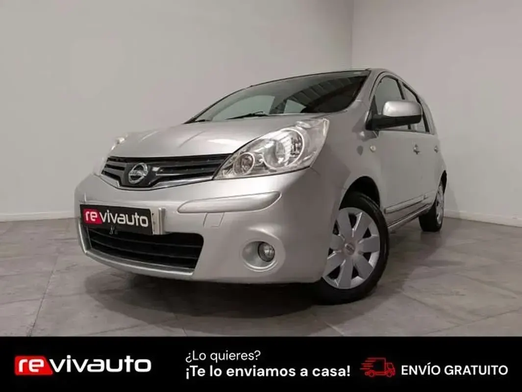 Usado Nissan Note Acenta+ 88 CV (64 kW) 2012 Gris Utilitario