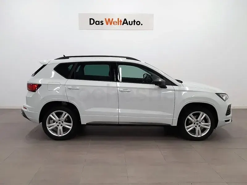 Usado Seat Ateca FR 150 CV (110 kW) 2025 Blanco SUV