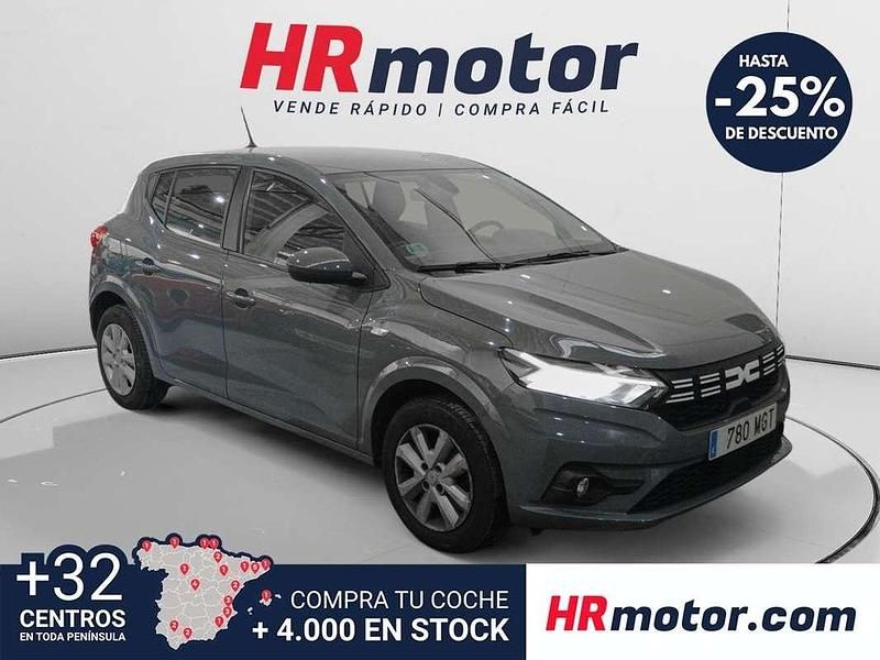 Usado Dacia Sandero Expression 91 CV (66 kW) 2023 Gris Utilitario
