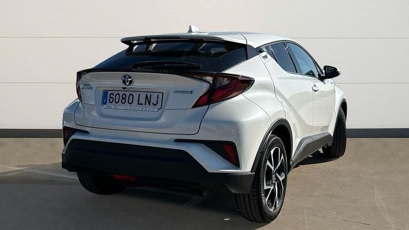 Usado Toyota C-HR Active 122 CV (89 kW) 2021 Blanco SUV