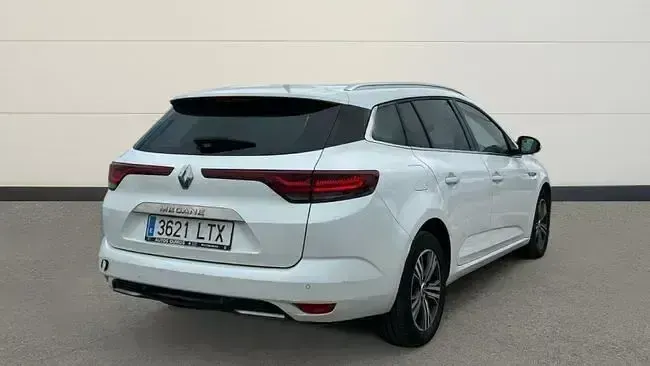 Usado Renault Mégane II Zen 140 CV (102 kW) 2021 Blanco Berlina