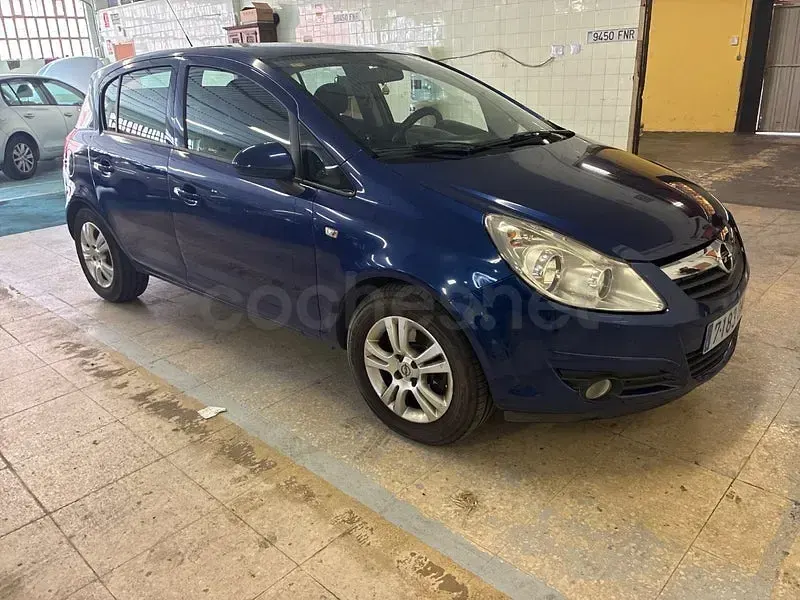 Usado Opel Corsa 95 CV (69 kW) 2010 Azul Utilitario