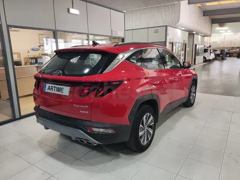 Usado Hyundai Tucson 230 CV (169 kW) 2022 Rojo SUV