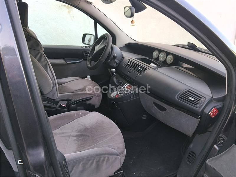 Usado Citroën C8 Exclusive 173 CV (127 kW) 2009 Negro Monovolumen