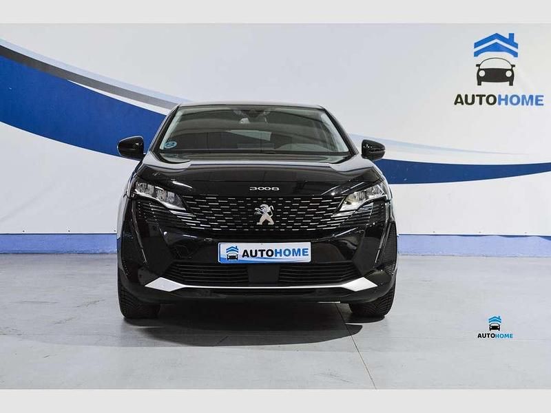 Usado Peugeot 3008 Allure 131 CV (96 kW) 2022 Negro SUV
