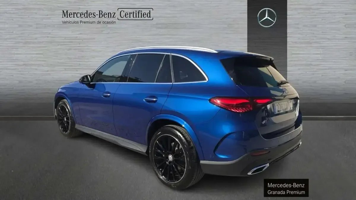 Usado Mercedes GLC220 AMG line 197 CV (144 kW) 2024 SUV