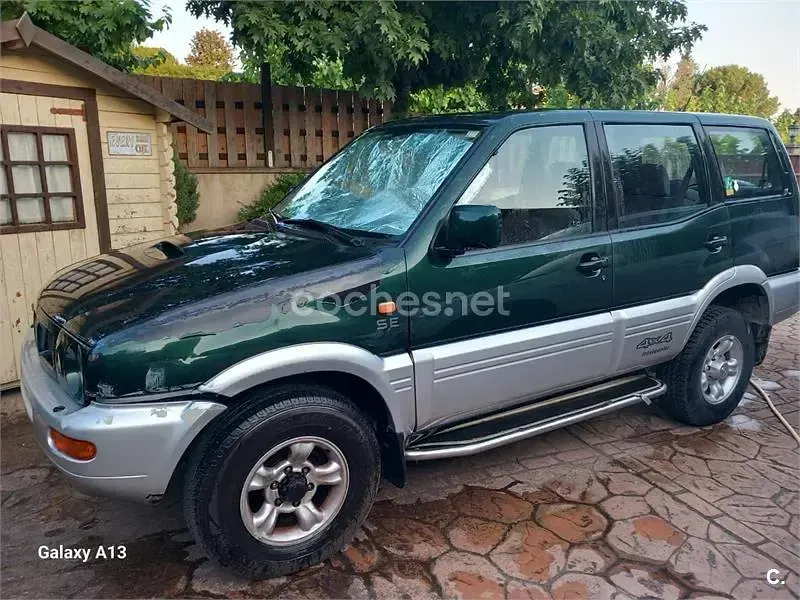 Usado Nissan Terrano SE 100 CV (73 kW) 1996 Verde SUV