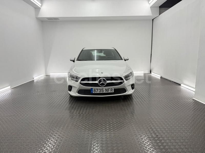 Usado Mercedes A180 136 CV (100 kW) 2021 Blanco Berlina