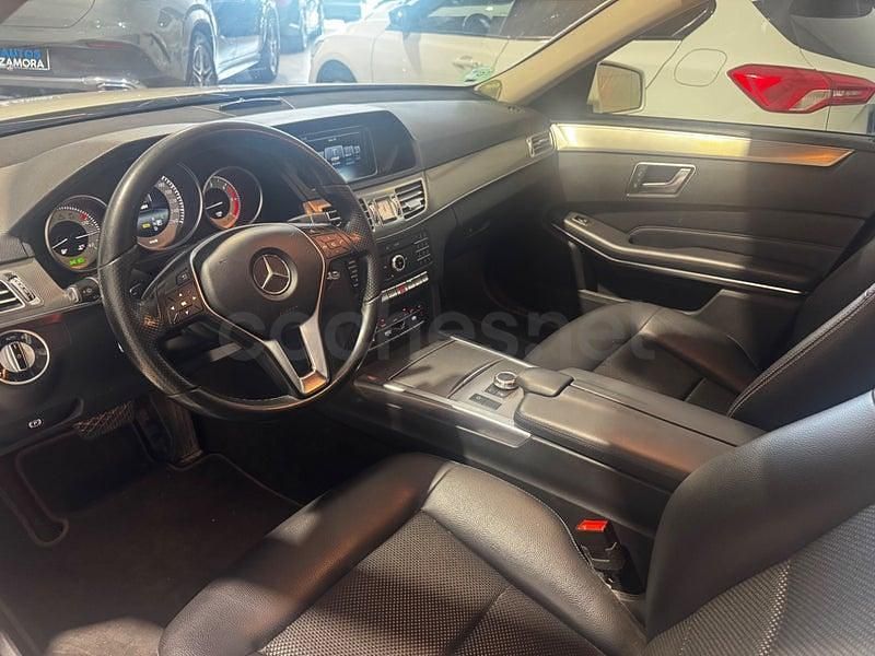 Usado Mercedes E220 194 CV (142 kW) 2016 Blanco Berlina