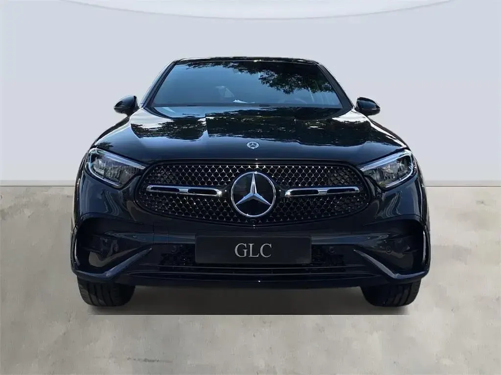 Nuevo Mercedes GLC300e 333 CV (244 kW) 2025 Gris grafito SUV