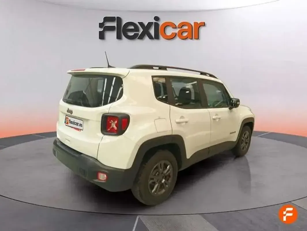 Usado Jeep Renegade Longitude 120 CV (88 kW) 2022 Blanco SUV
