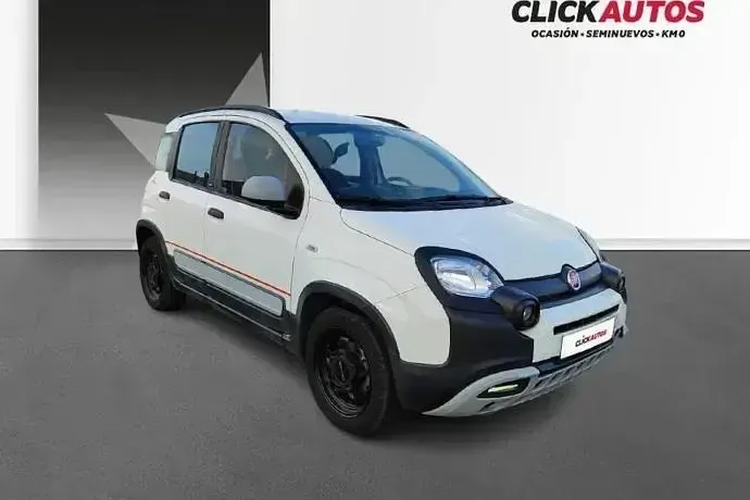 Usado Fiat Panda Garmin 70 CV (51 kW) 2023 Negro Utilitario