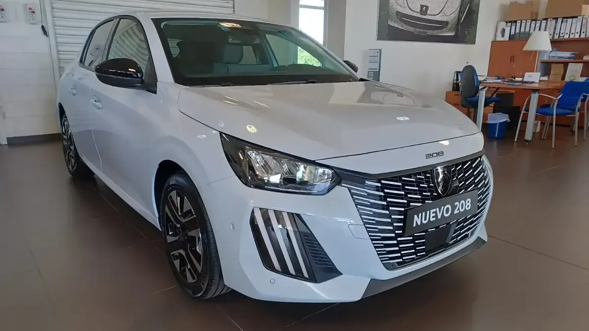 Nuevo Peugeot 208 110 CV (80 kW) 2026 Blanco Utilitario