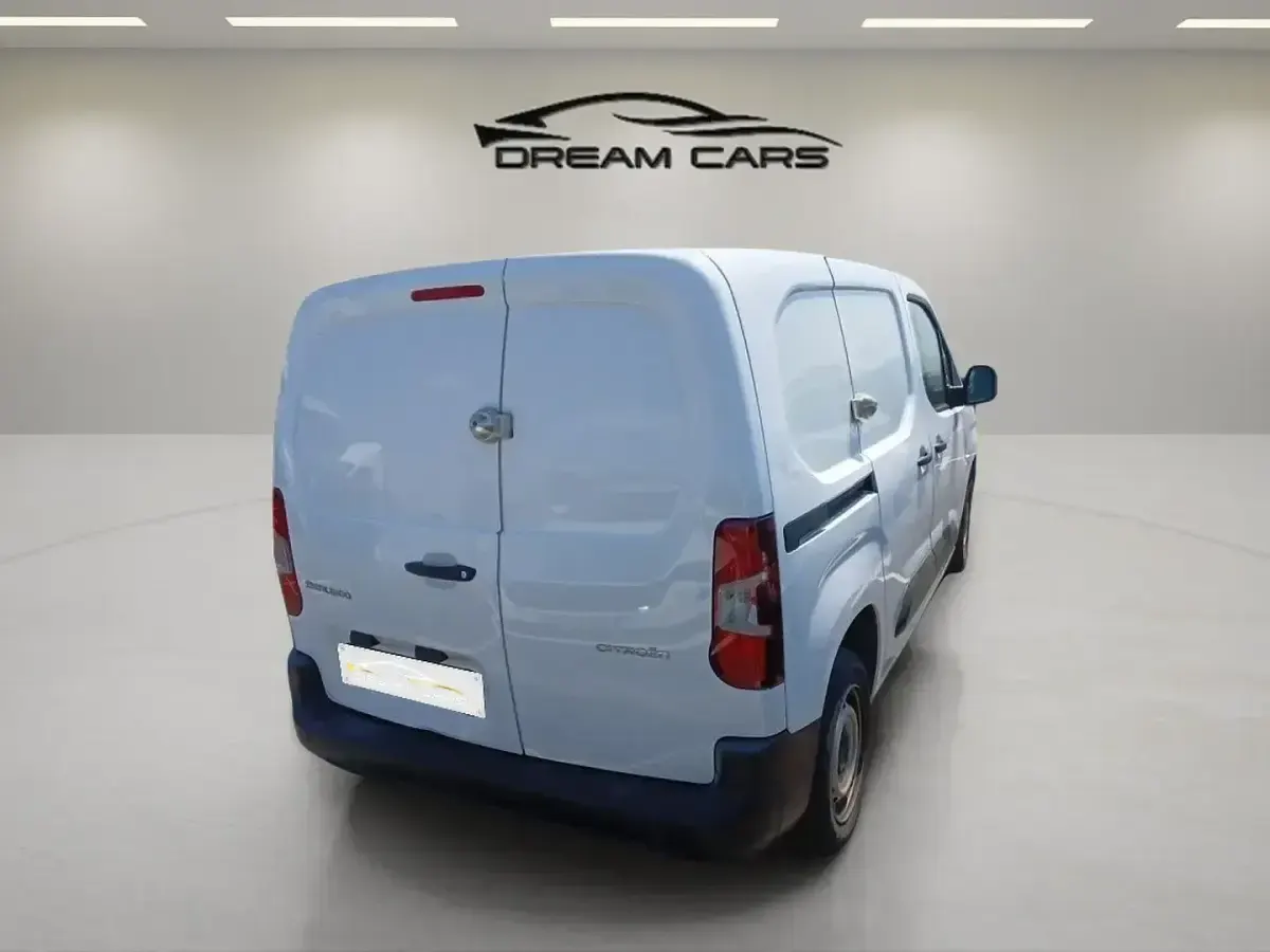 Usado Citroën Berlingo 102 CV (75 kW) 2022 Blanco Monovolumen