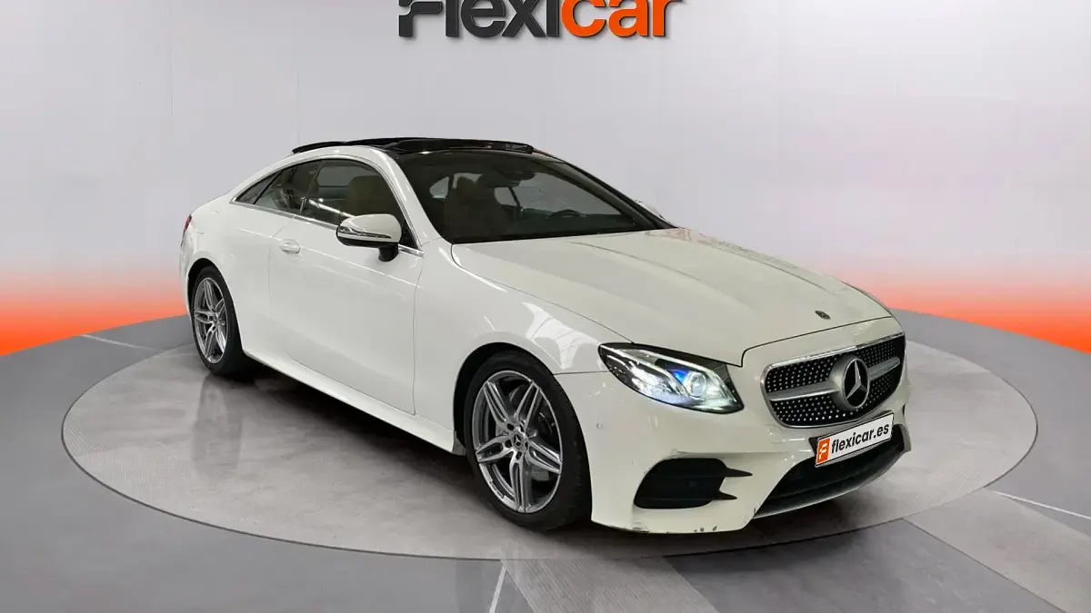 Usado Mercedes E220 194 CV (142 kW) 2018 Coupe