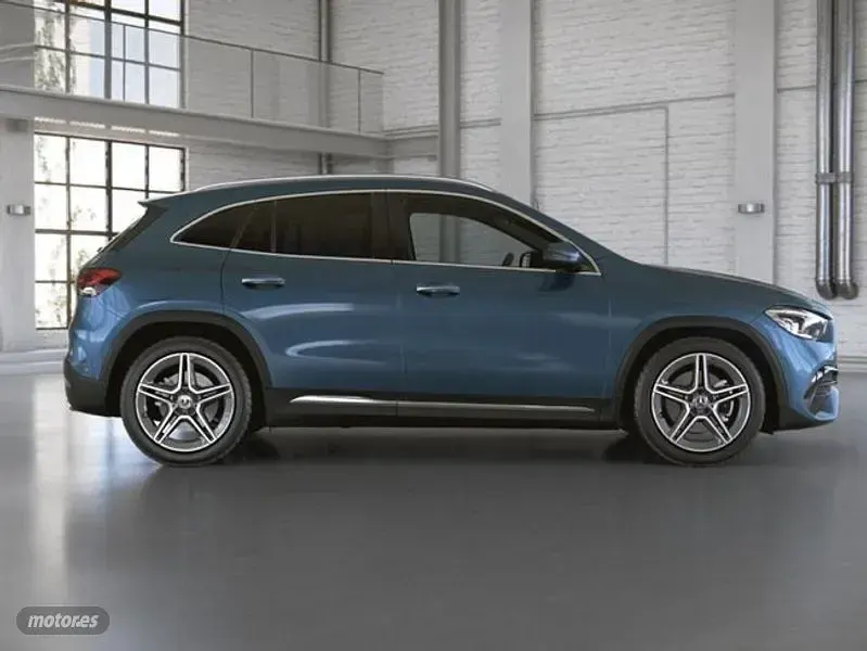 Usado Mercedes GLA250 217 CV (159 kW) 2022 Azul SUV