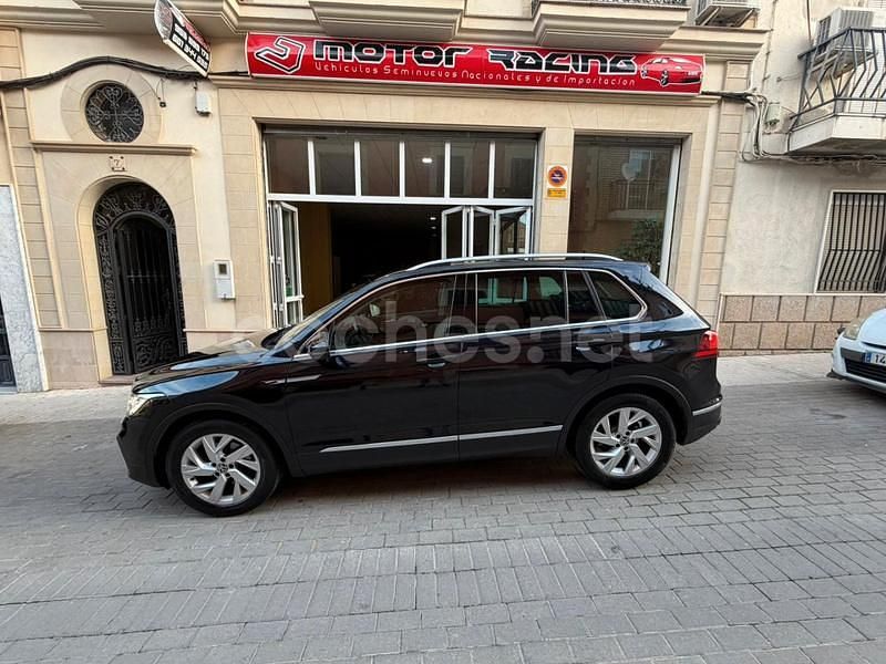 Usado VW Tiguan Life 150 HP (110 kW) 2021 Preto SUV