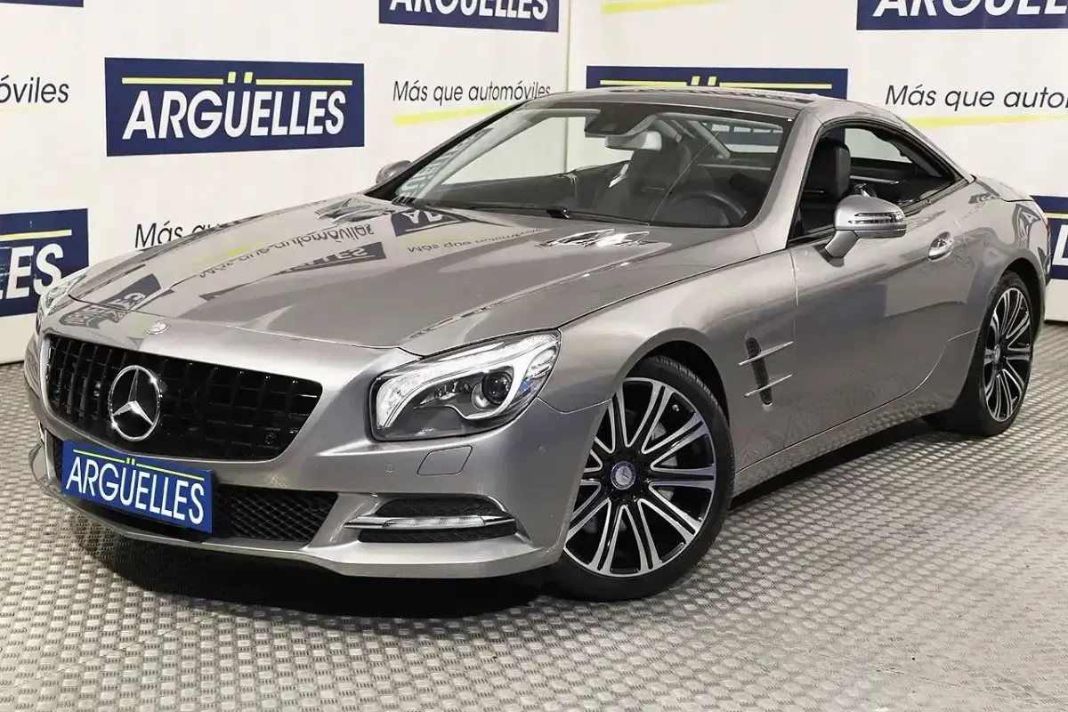 Usado Mercedes SL43 AMG AMG 306 CV (225 kW) 2012 Gris / plata Descapotable